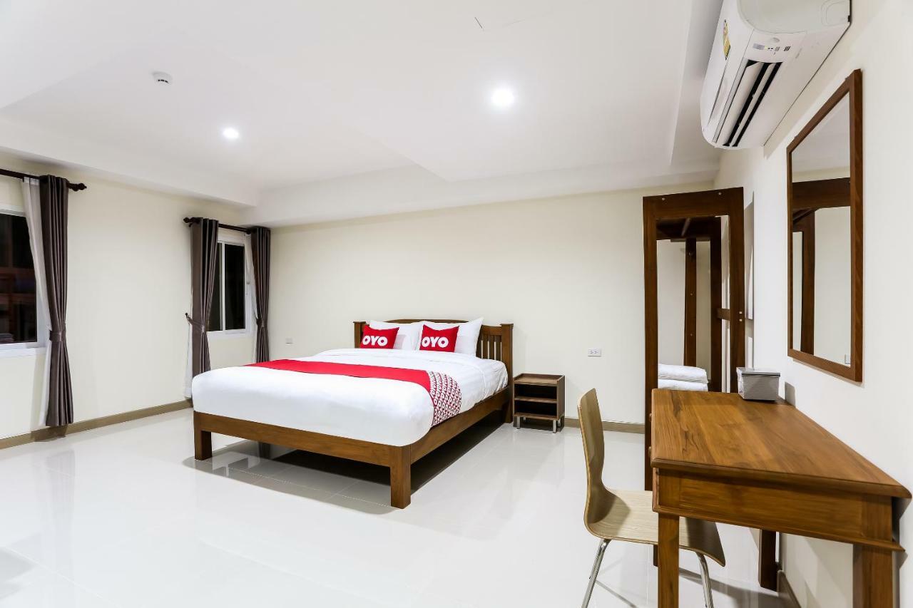 Canary House Rachawong คานารี่ เฮ้าส์ ราชวงศ์ โรงแรม